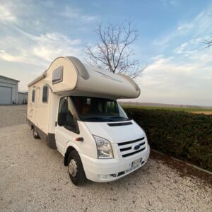 Ford Xgo 7 letto 6 viaggio con garage